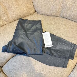NWT lululemon align 25” leggings with pockets - shine